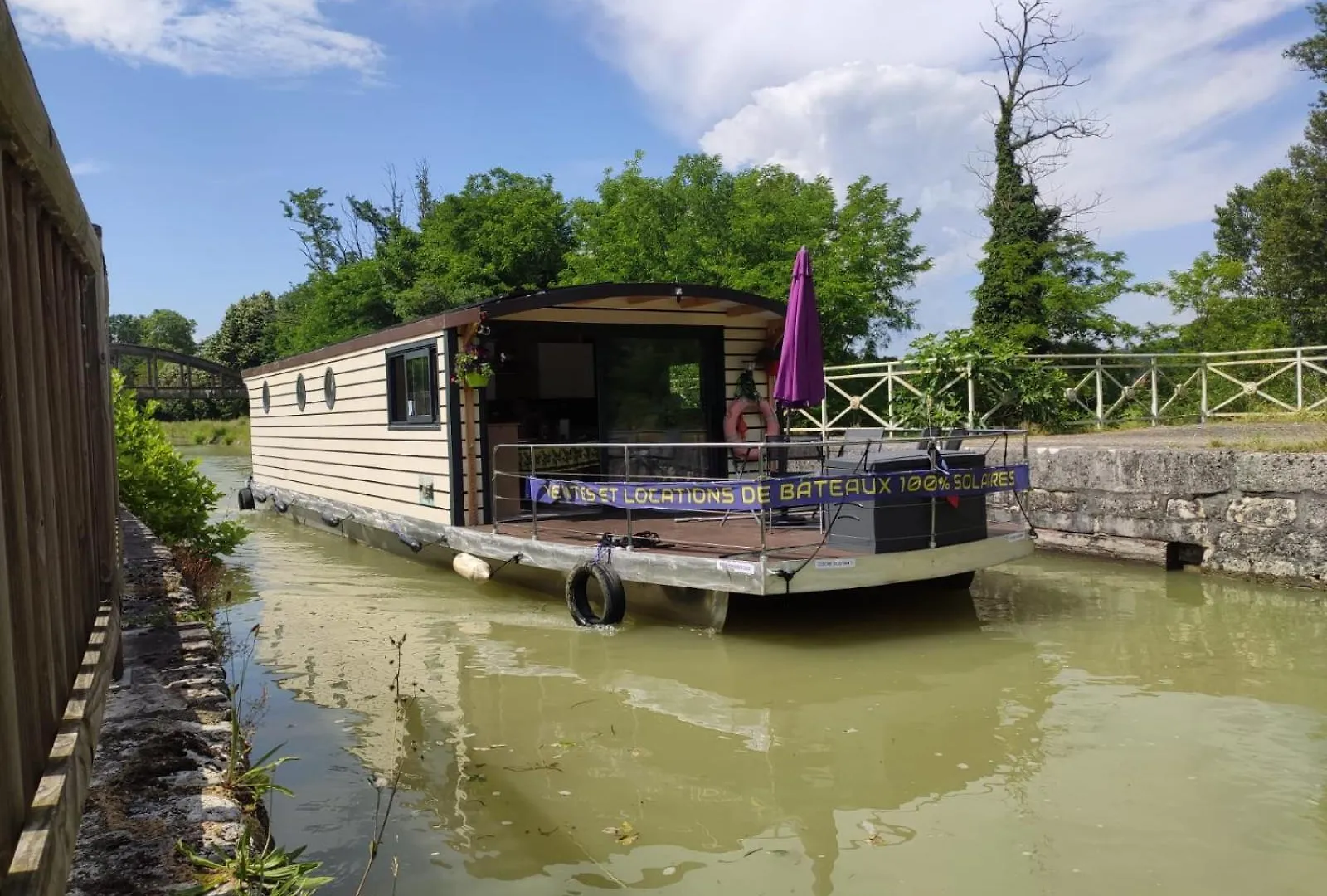 Bateau Solaire Hotel Castelfranc